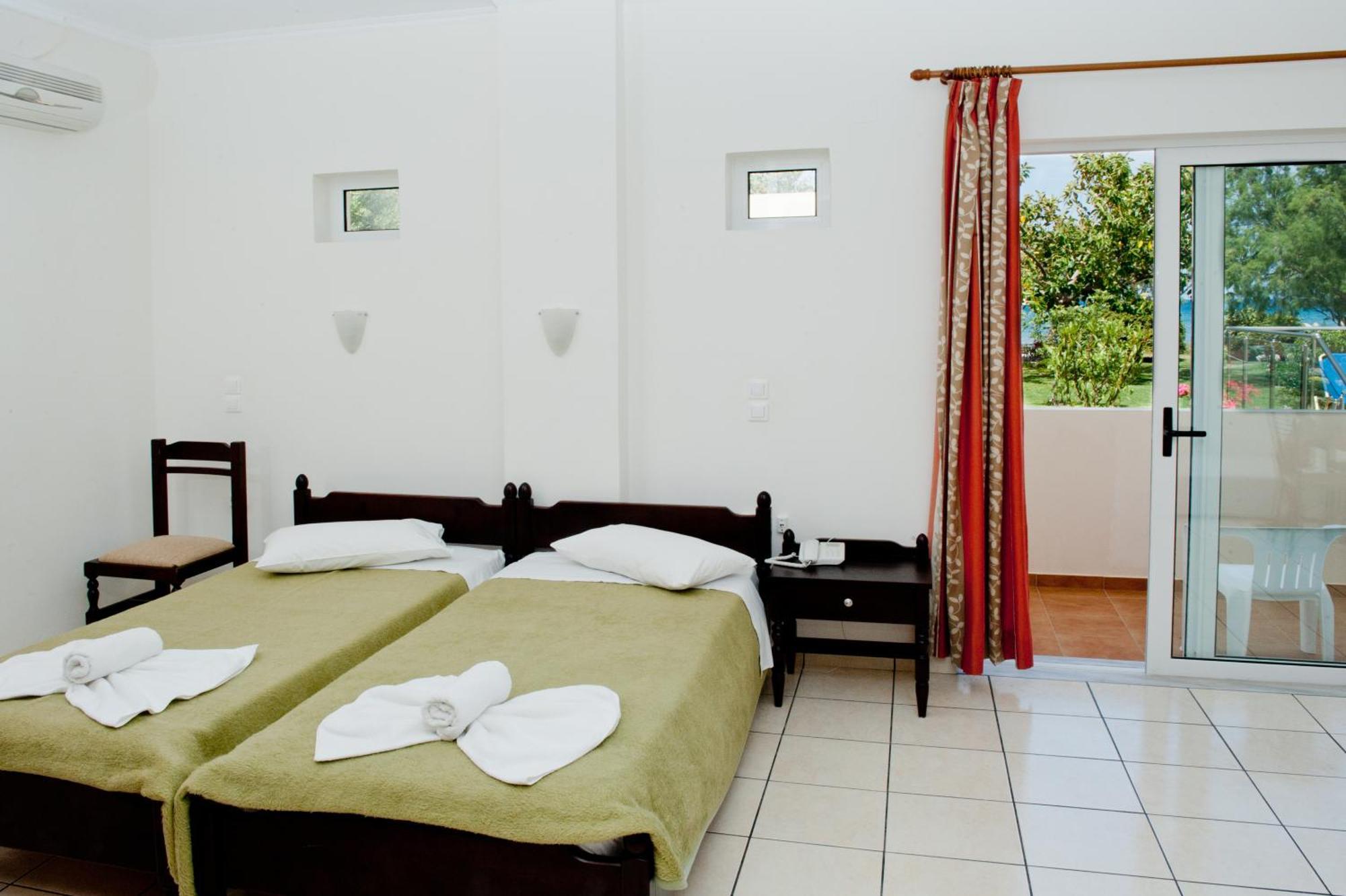 Thodorou Village Agia Marina 外观 照片